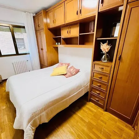 A Orillas Del Pilar Con Parking Apartment