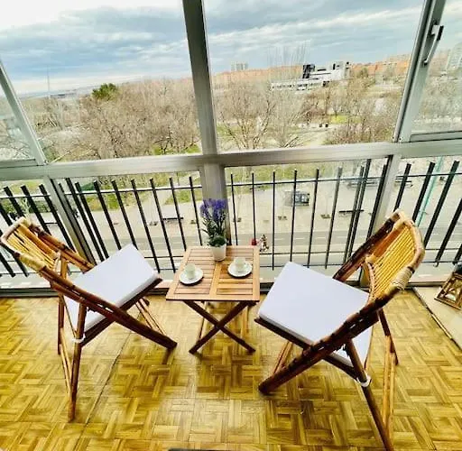 Lägenhet A Orillas Del Pilar Con Parking